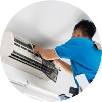 Technicien d’installation et de maintenance de systèmes énergétiques