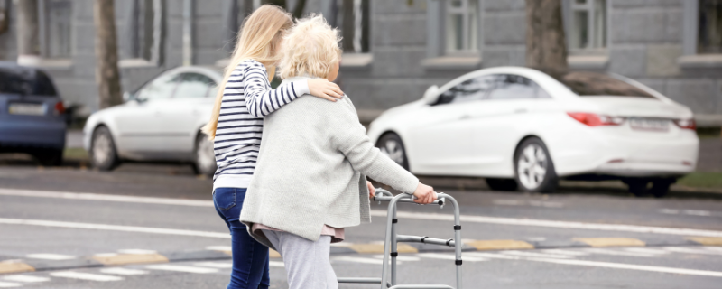 Formations au Dipl&ocirc;me d'&Eacute;tat d'accompagnant &eacute;ducatif et social (DEAES)