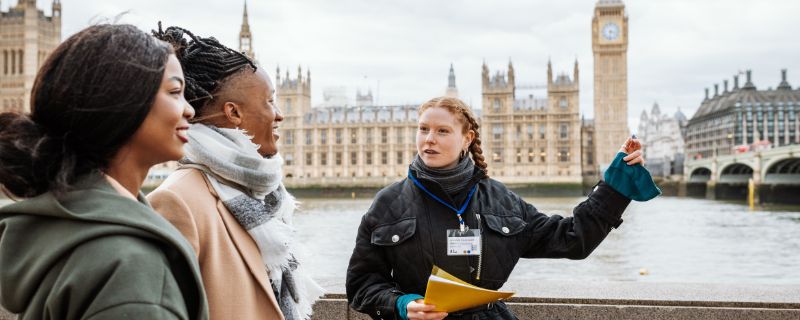 Se former au métier de guide touristique
