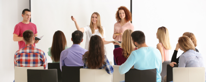 Quels statuts de formateur d’adultes sont possibles ?