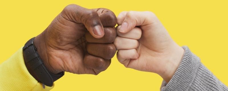 Métiers pour aider et conseiller les gens