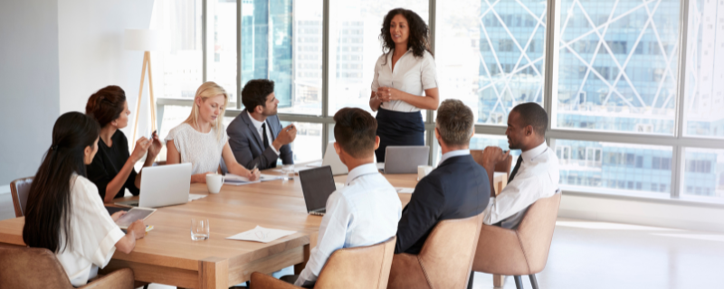Devenir directeur commercial