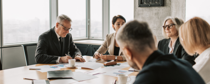 Devenir directeur commercial