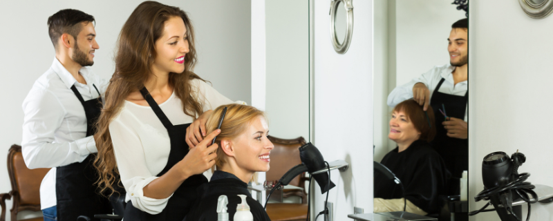 Métiers accessibles après un CAP coiffure