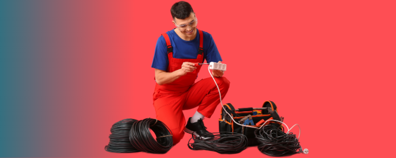 Avantages et inconvénients du métier d'électricien pour une reconversion